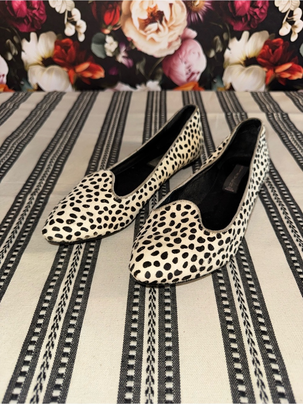 Steven By Steve Madden Black & White Spot Calf-Hair Pointed-Toe Flats, Size 7.5